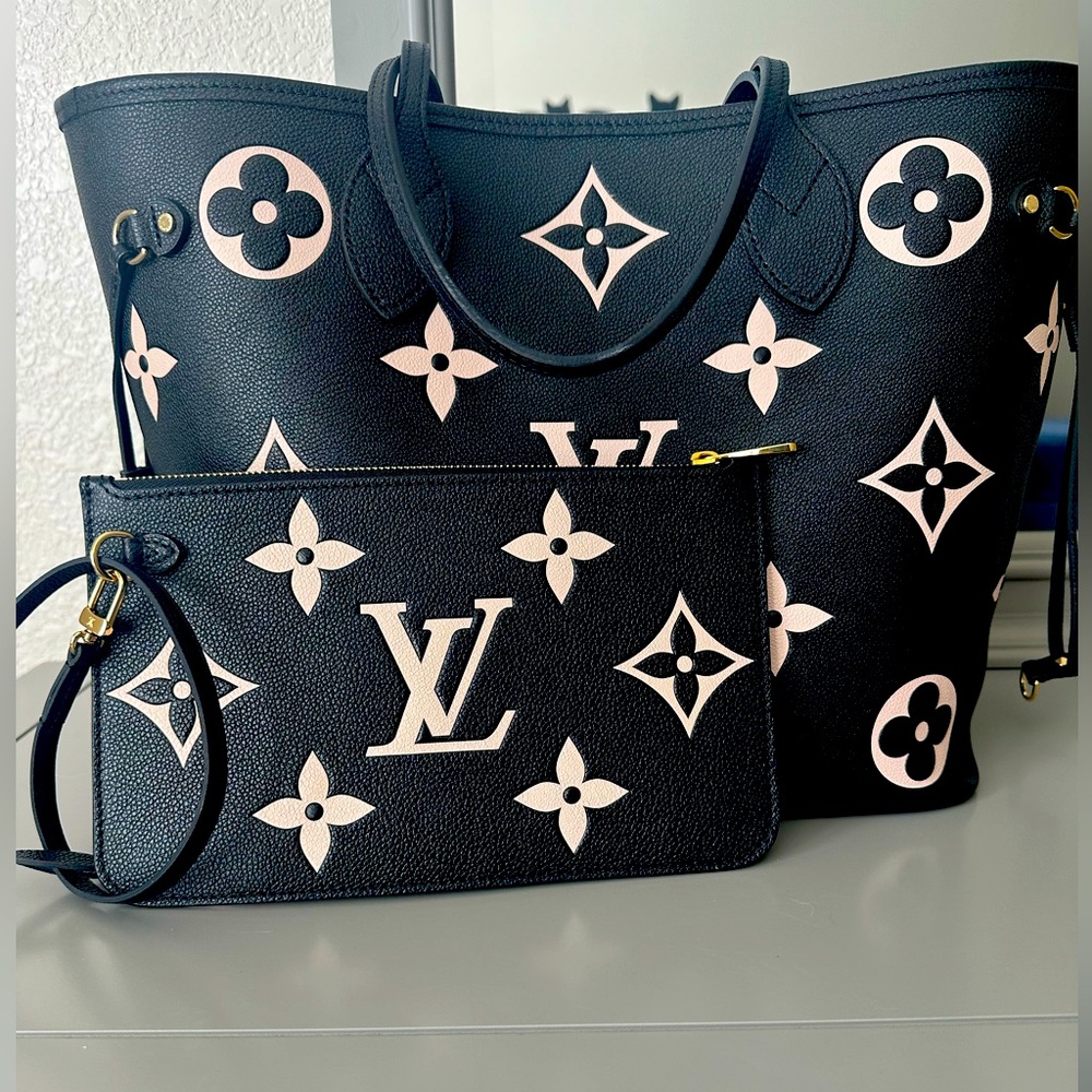 Gently used LV Neverfull MM
